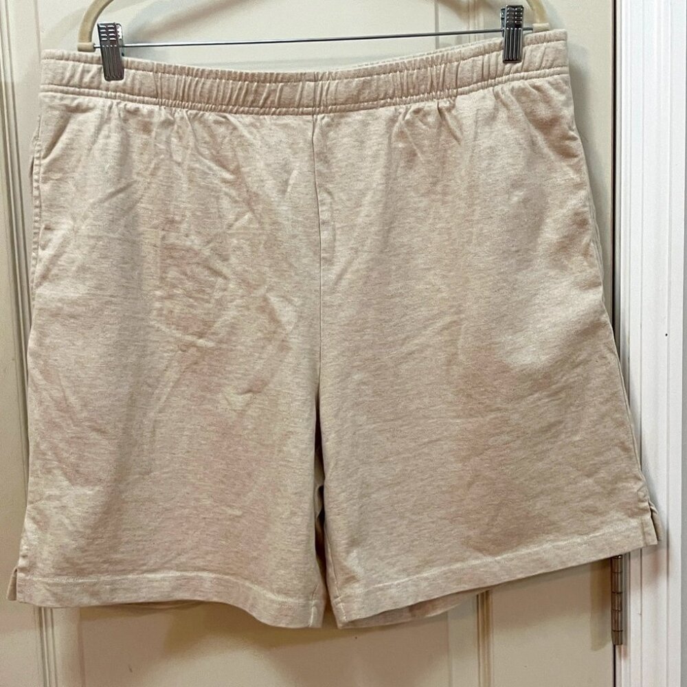 Lands' End Men's Size XL 100% Cotton Pull on Shorts. Cream Heather